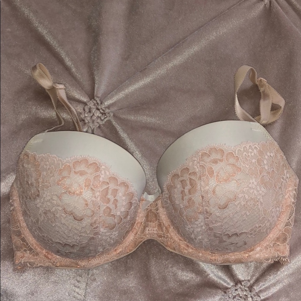 Victoria’s Secret Dream Angels bra
